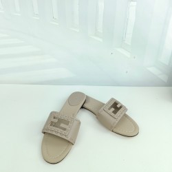Fendi Slippers Shoes Best Quality
Women 35-41