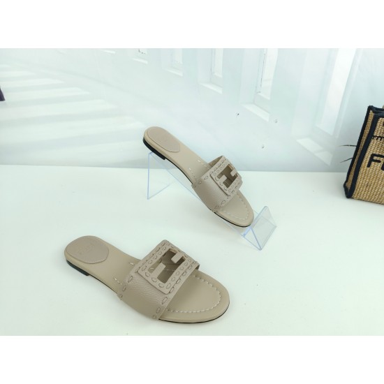 Fendi Slippers Shoes Best Quality
Women 35-41
