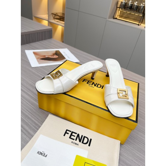 Fendi Slippers Shoes Best Quality
Women 35-41