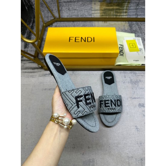 Fendi Slippers Shoes Best Quality
Women 35-41