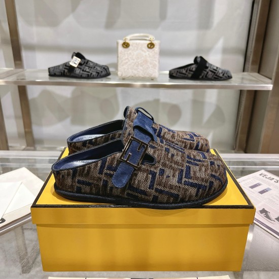 Fendi Slippers Shoes Best Quality
Women 35-41
