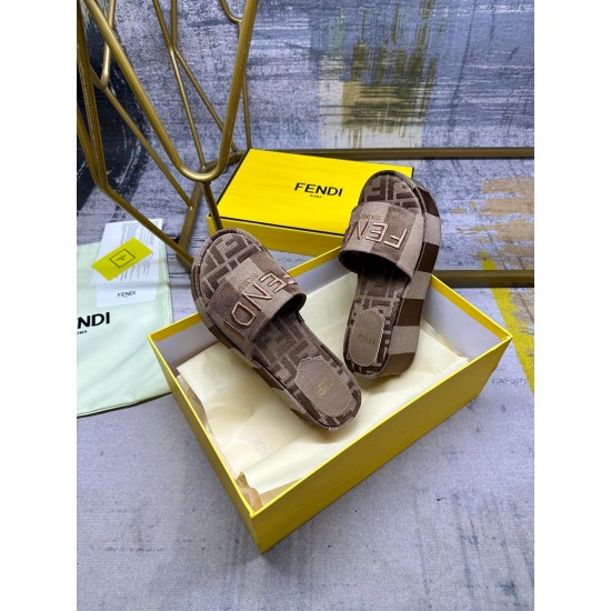 Fendi Slippers Shoes Best Quality
Women 35-41