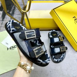 Fendi Slippers Shoes Best Quality
Women 35-41