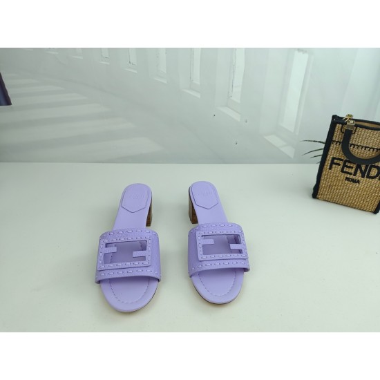Fendi Slippers Shoes Best Quality
Women 35-41