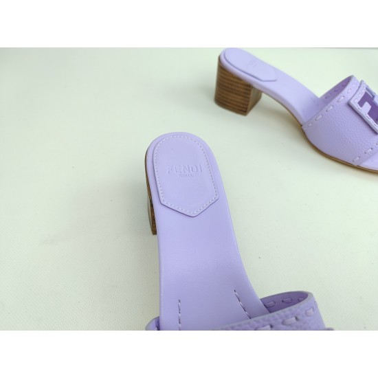 Fendi Slippers Shoes Best Quality
Women 35-41