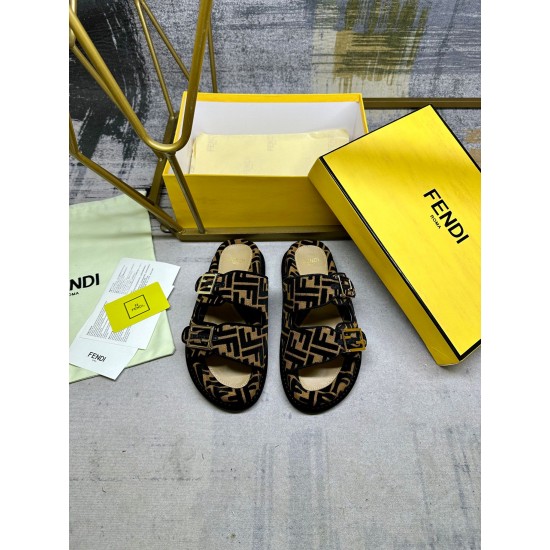 Fendi Slippers Shoes Best Quality
Women 35-41