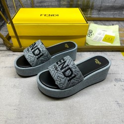 Fendi Slippers Shoes Best Quality
Women 35-41