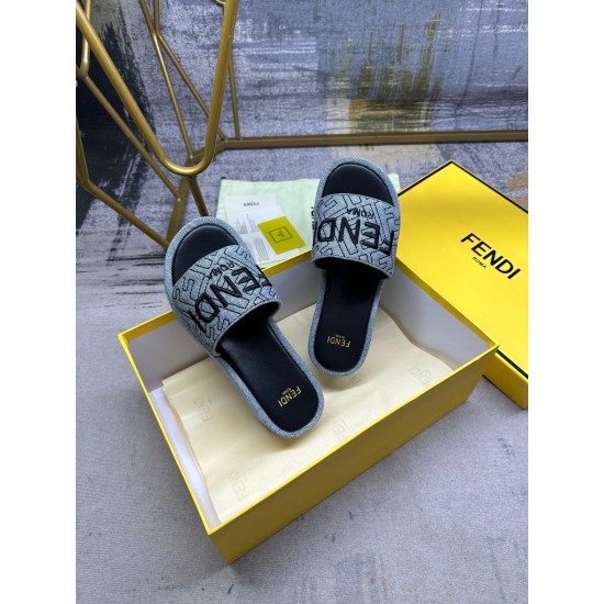 Fendi Slippers Shoes Best Quality
Women 35-41