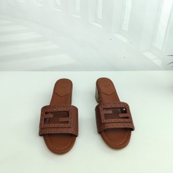Fendi Slippers Shoes Best Quality
Women 35-41
