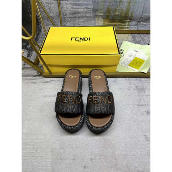 Fendi Slippers Shoes Best Quality
Women 35-41
