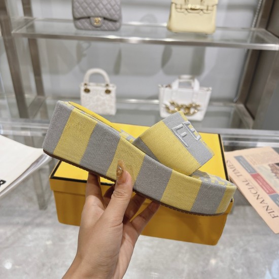 Fendi Slippers Shoes Best Quality
Women 35-41