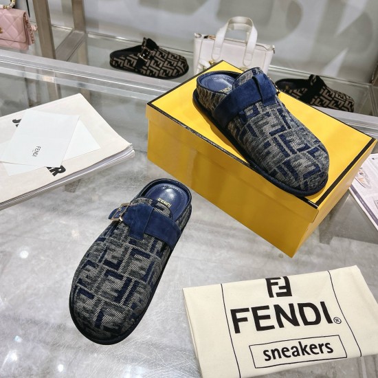 Fendi Slippers Shoes Best Quality
Women 35-41