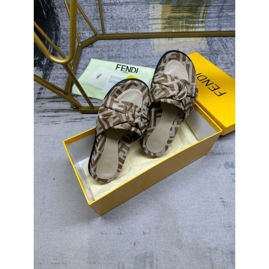 Fendi Slippers Shoes Best Quality
Women 35-41