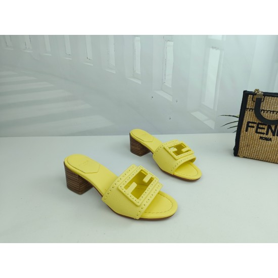 Fendi Slippers Shoes Best Quality
Women 35-41
