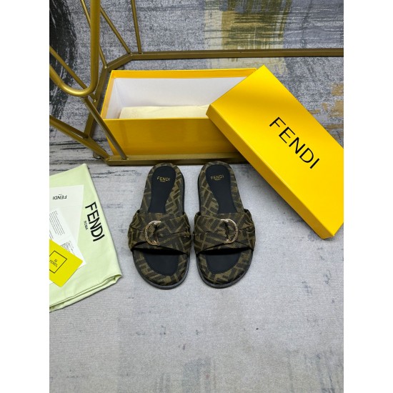 Fendi Slippers Shoes Best Quality
Women 35-41