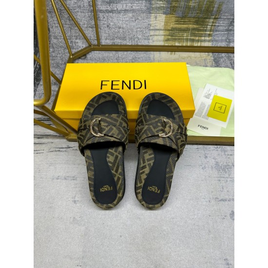Fendi Slippers Shoes Best Quality
Women 35-41