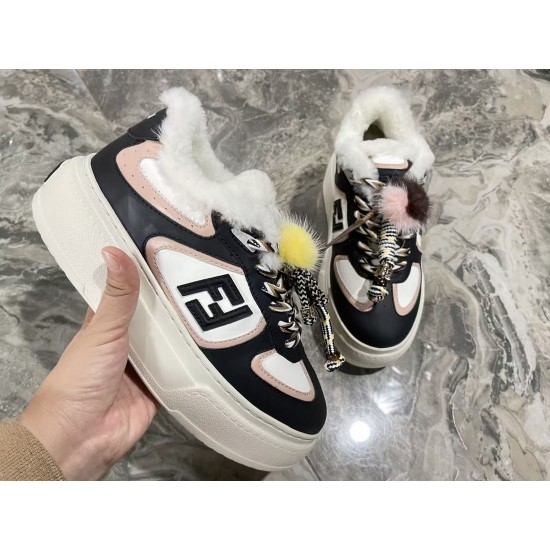 Fendi Sneakers Shoes Best Quality
Women 35-41
men 39-45