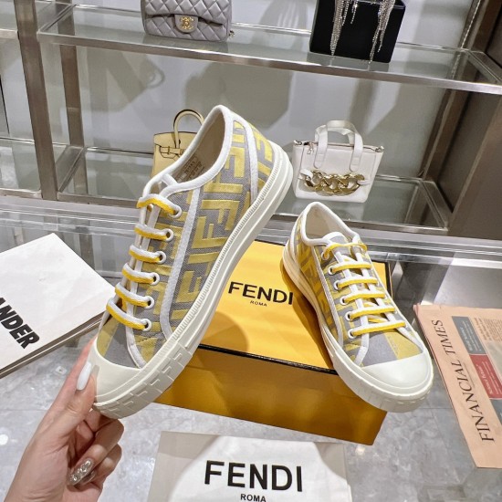 Fendi Sneakers Shoes Best Quality
Women 35-41
men 39-45
