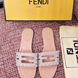 Fendi slippers