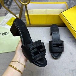 Fendi slippers