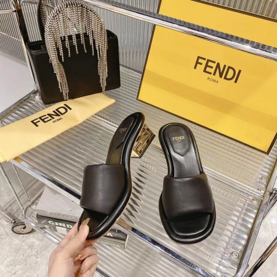 Fendi slippers