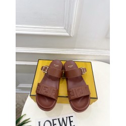 Fendi slippers