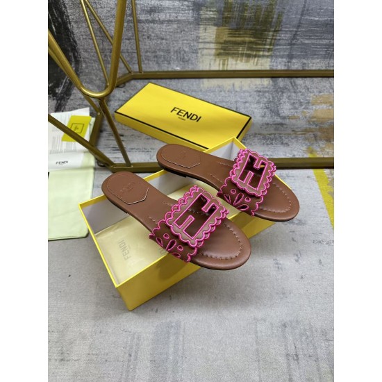 Fendi slippers