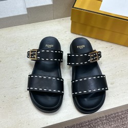 Fendi slippers