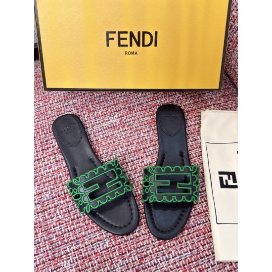 Fendi slippers
