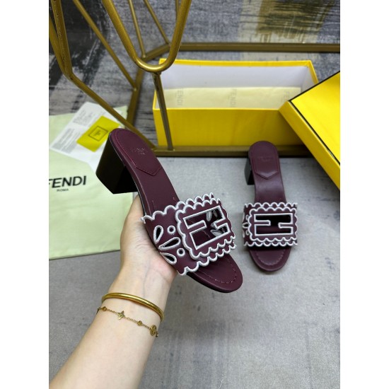 Fendi slippers