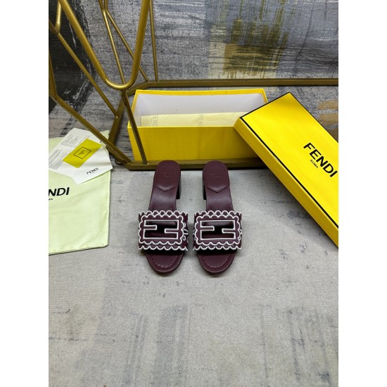 Fendi slippers