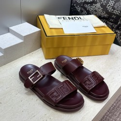 Fendi slippers