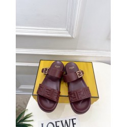 Fendi slippers