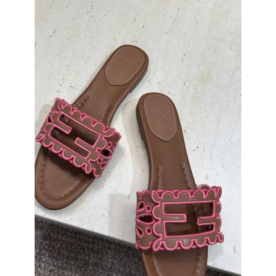 Fendi slippers
