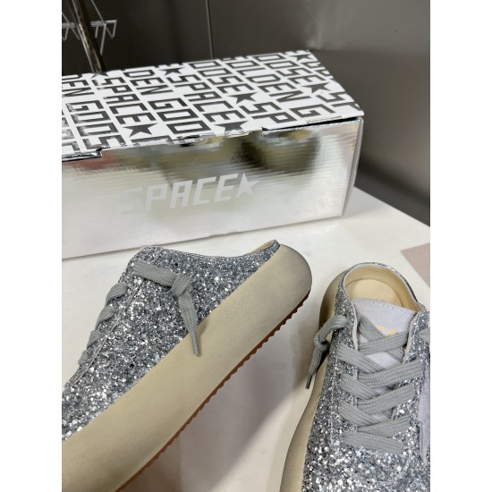 GGDB slippers