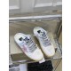 GGDB slippers