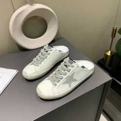 GGDB slippers