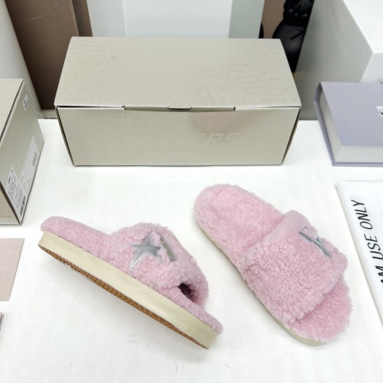 GGDB slippers
