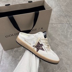 GGDB slippers