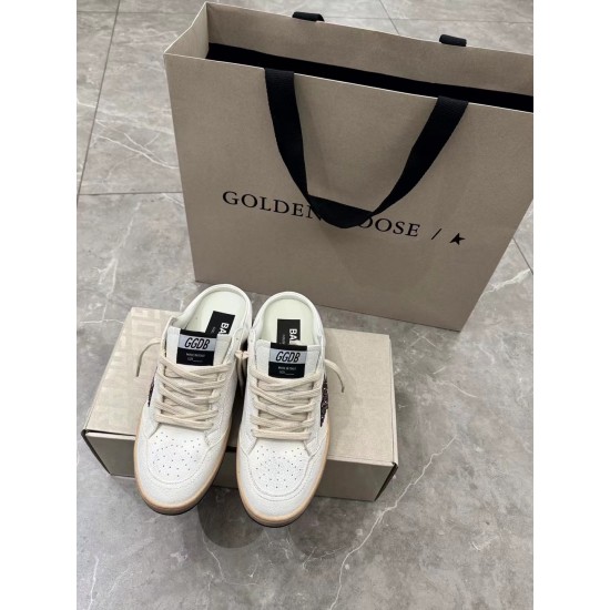 GGDB slippers