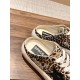 GGDB slippers