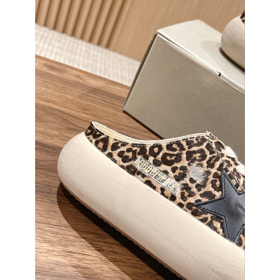 GGDB slippers