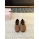 GGDB slippers