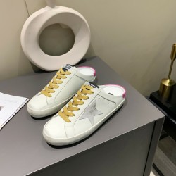 GGDB slippers