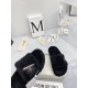 GGDB slippers