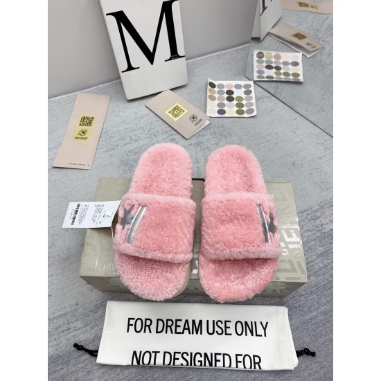 GGDB slippers