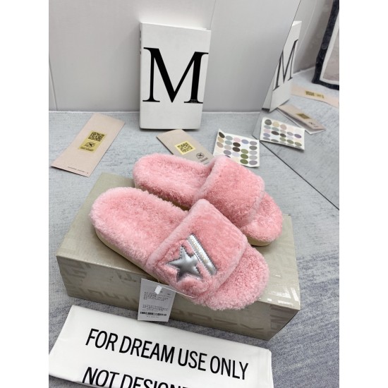 GGDB slippers