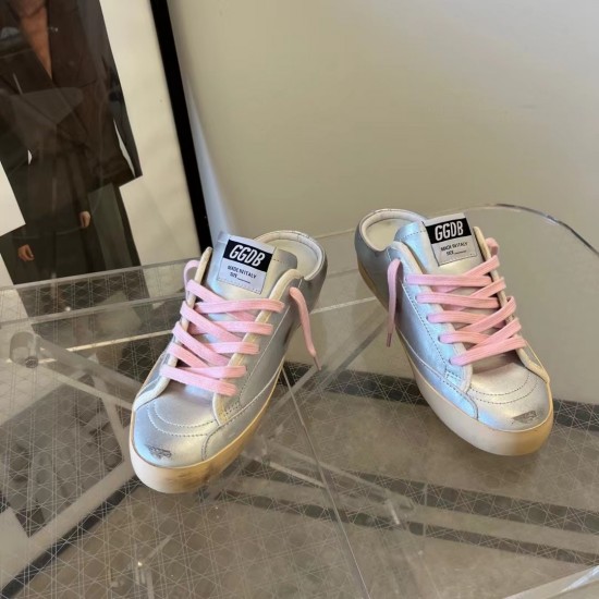 GGDB slippers
