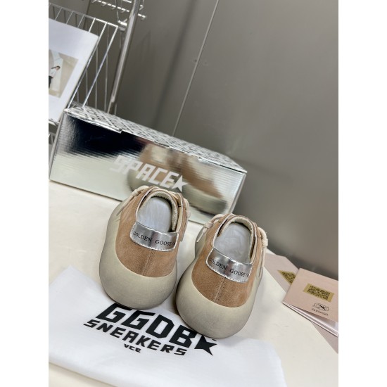 GGDB slippers