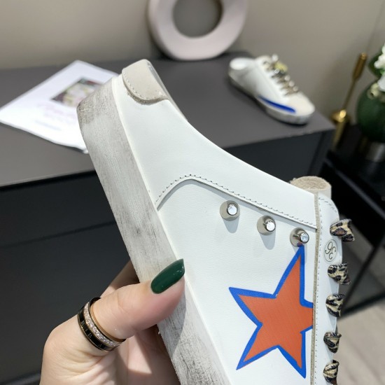 GGDB slippers